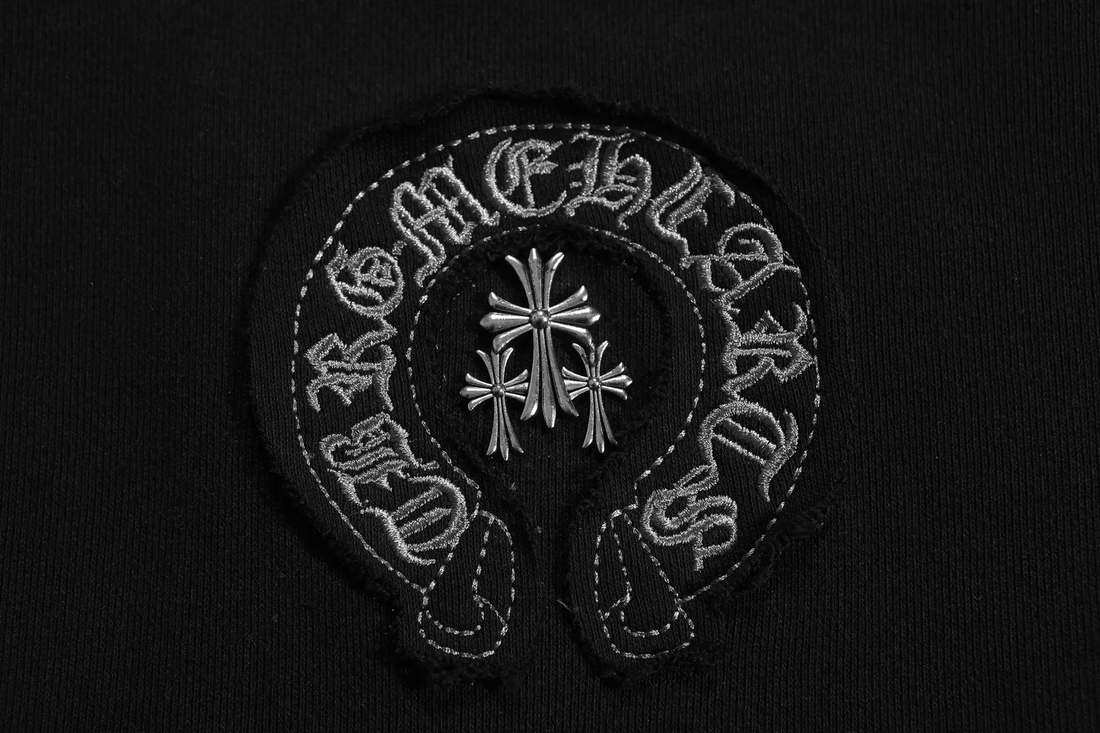 P250 Chrome Hearts Chrome Hearts Metal Patch Cross Crew Neck Sweatshirt Size: SMLXL Color: Black